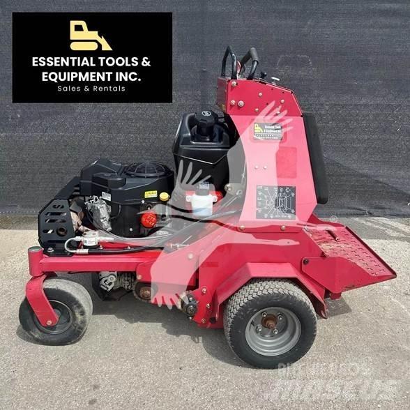 Toro 29521 Ilmastajat ja sammaleenrepijät