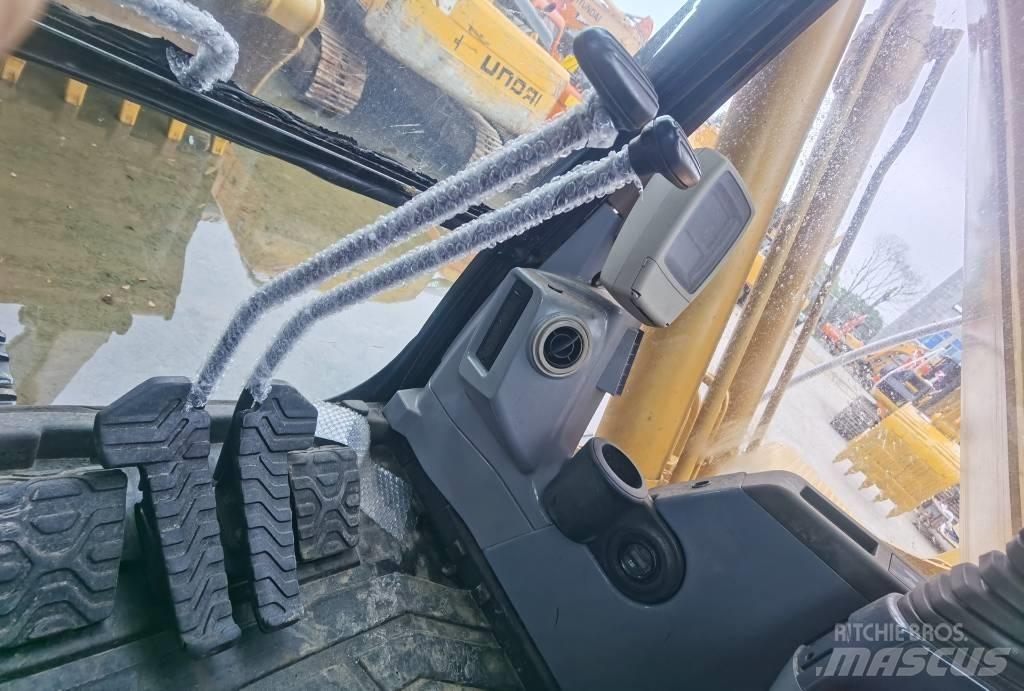 CAT 320 C L Telakaivukoneet