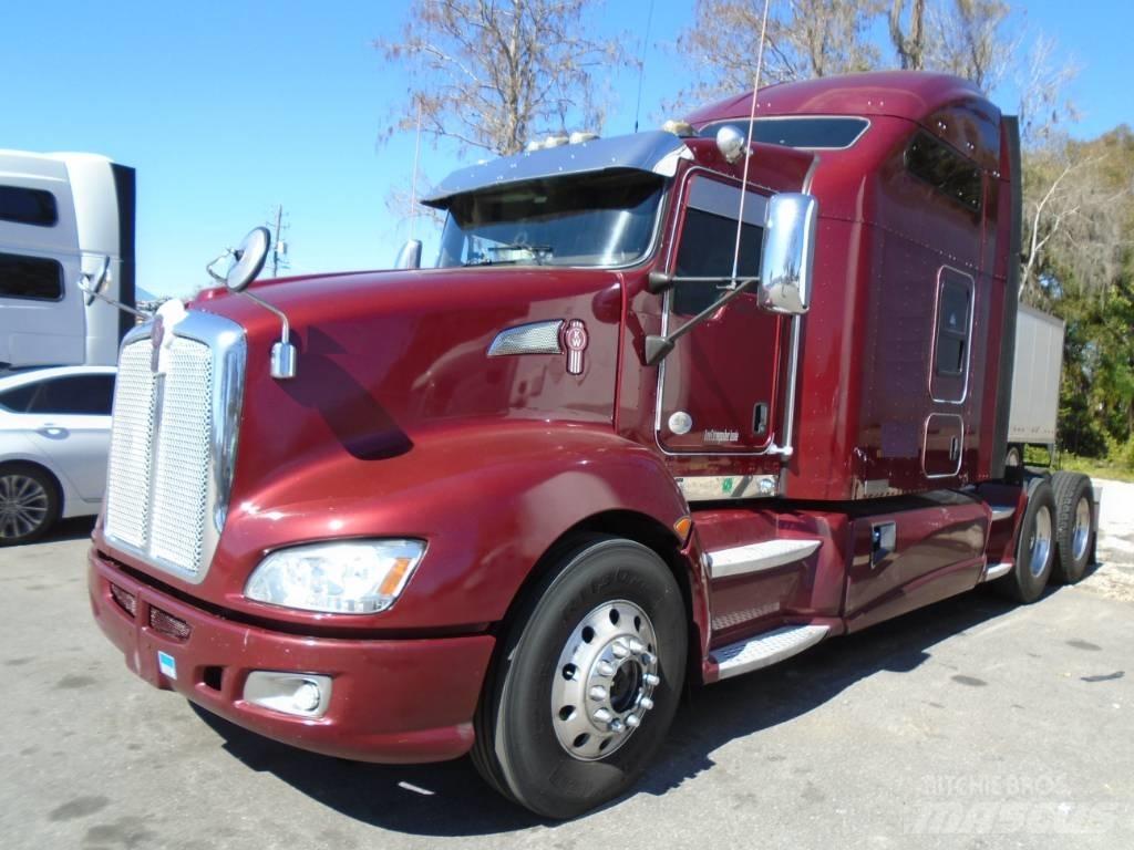 Kenworth T 600 Vetopöytäautot