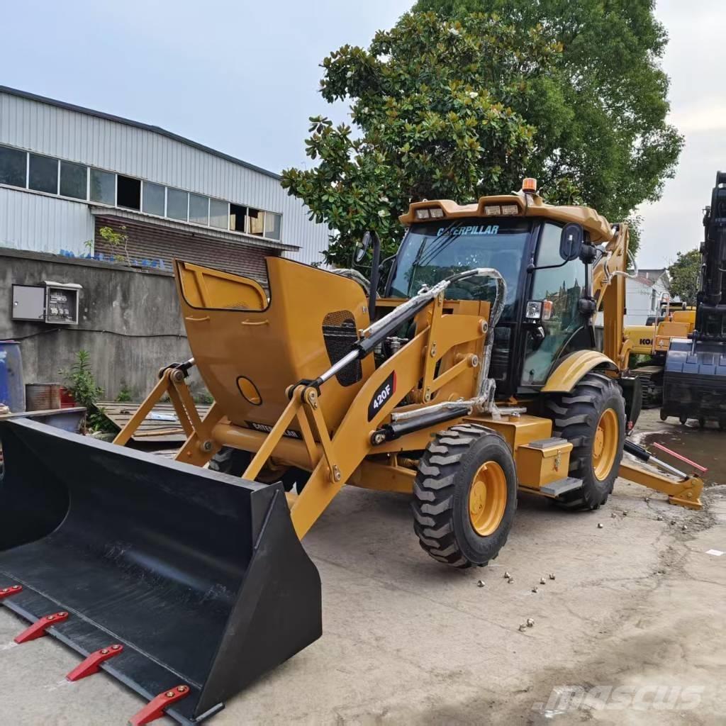 CAT 420 F Kaivurikuormaajat
