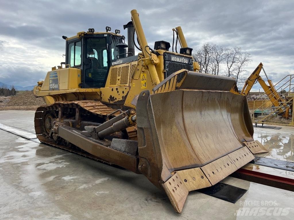 Komatsu D155 AX-6 Telaketjupuskutraktorit