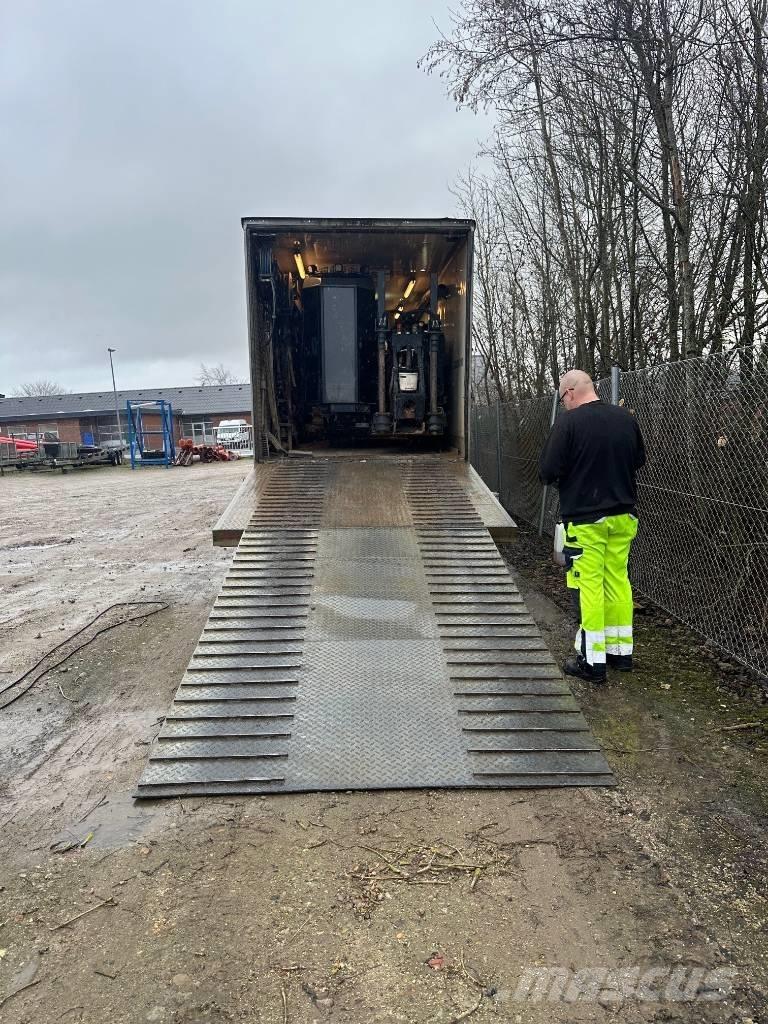 Ditch Witch JT 24 Vaakaporauslaitteet