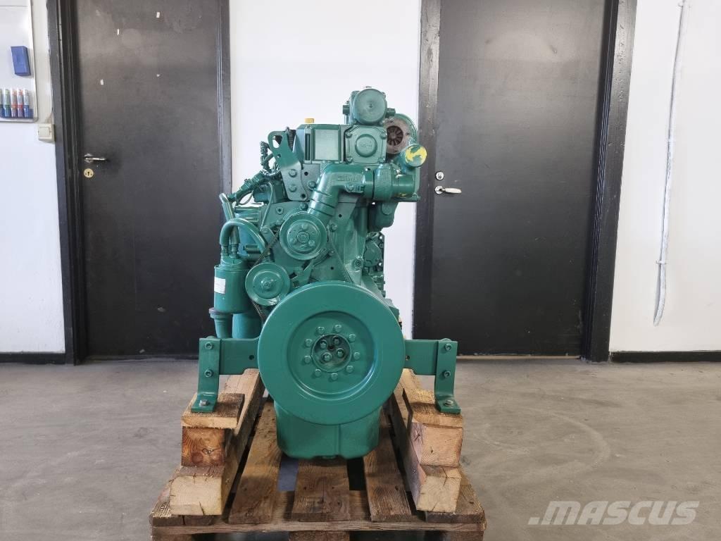 Volvo L120E motor Pyöräkuormaajat