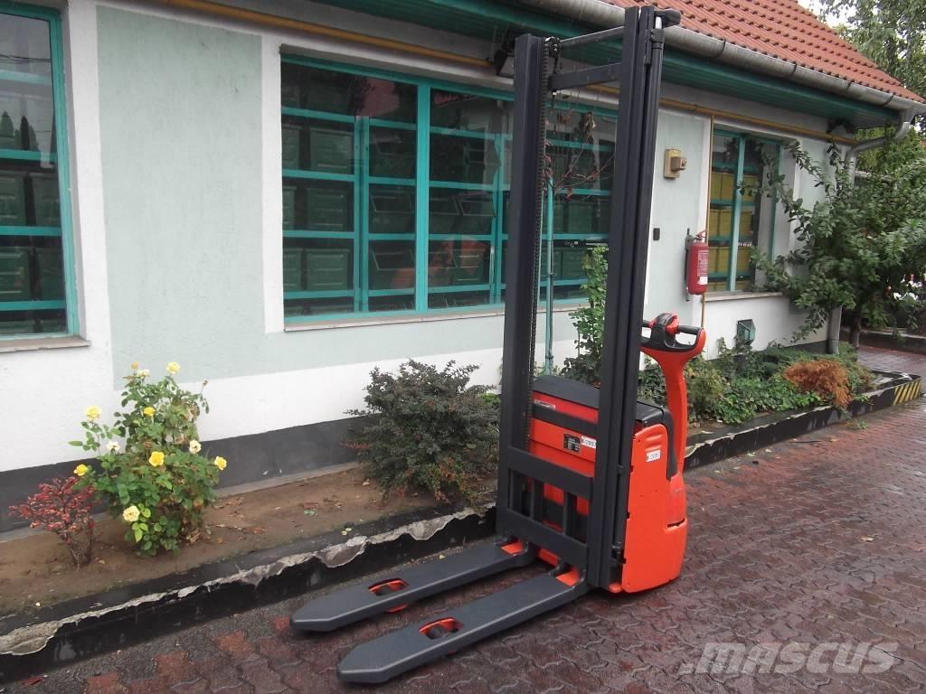 Linde L12 /379/ V-2097 Ajettavat pinoamisvaunut