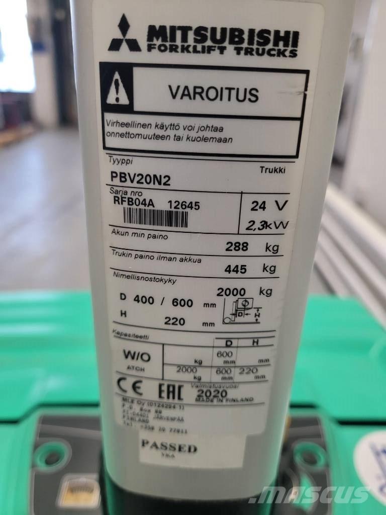 Mitsubishi PBV 20 N2 Lavansiirtotrukit ajotasolla