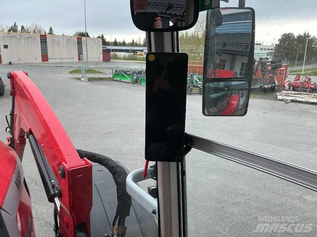 Massey Ferguson 8 S Traktorit