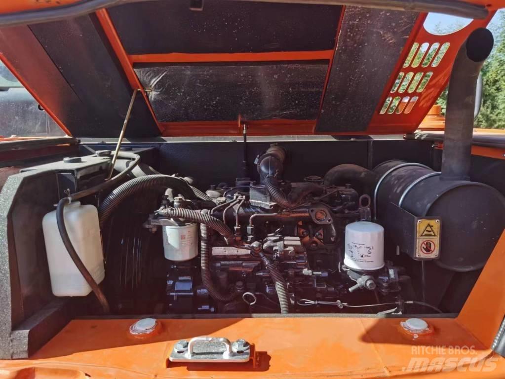 Hitachi ZX 70 Minikaivukoneet < 7t