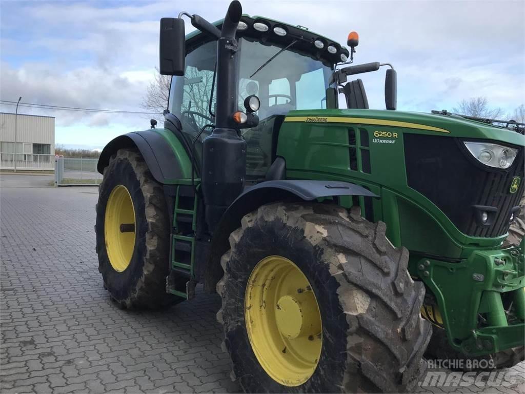 John Deere 6250R Traktorit