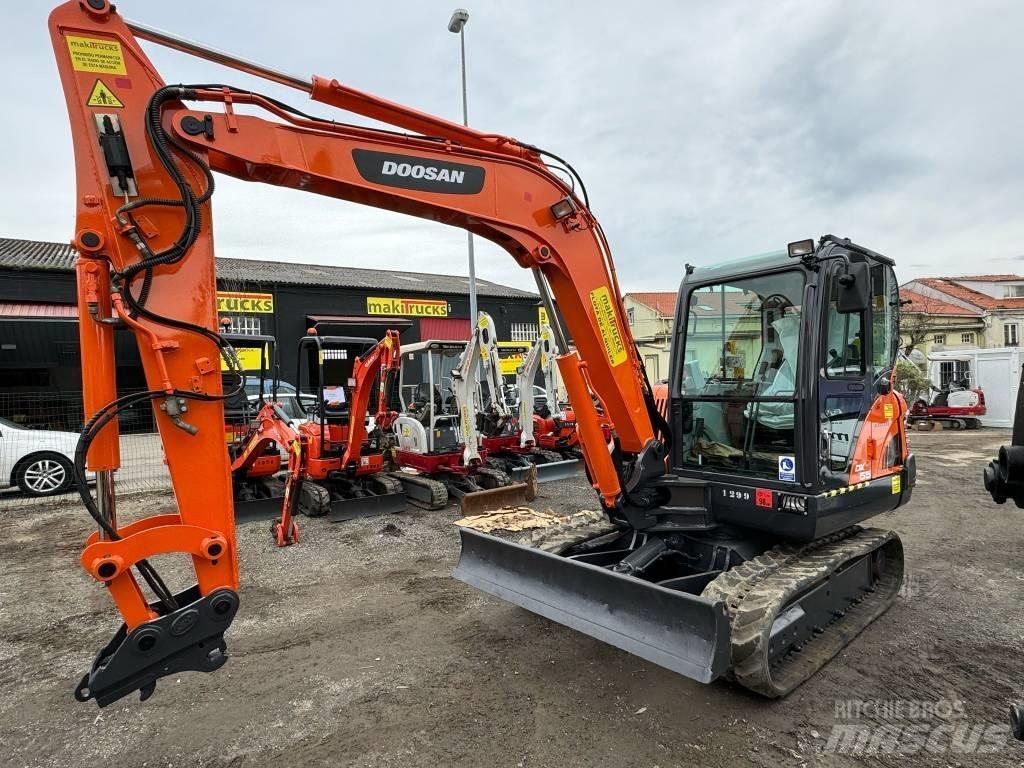 Doosan DX 55 Minikaivukoneet < 7t