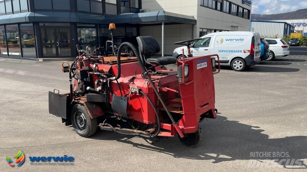 Strassmayr S25 / 500-G Bitumin levittäjät
