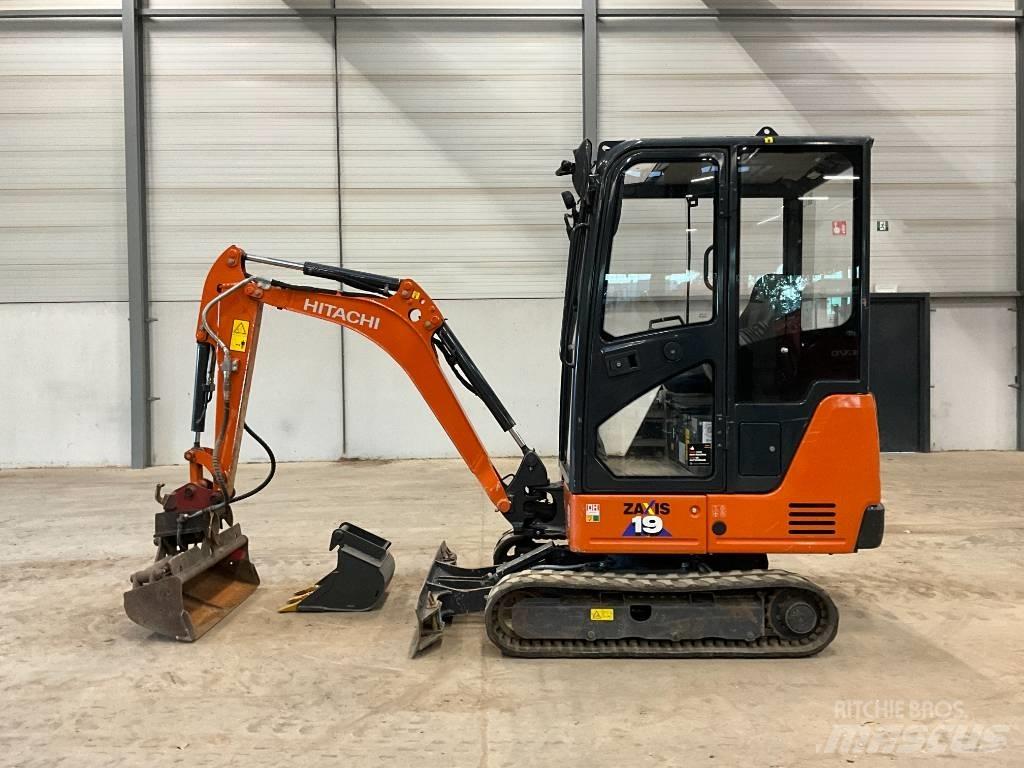 Hitachi ZX 19-6 Minikaivukoneet < 7t