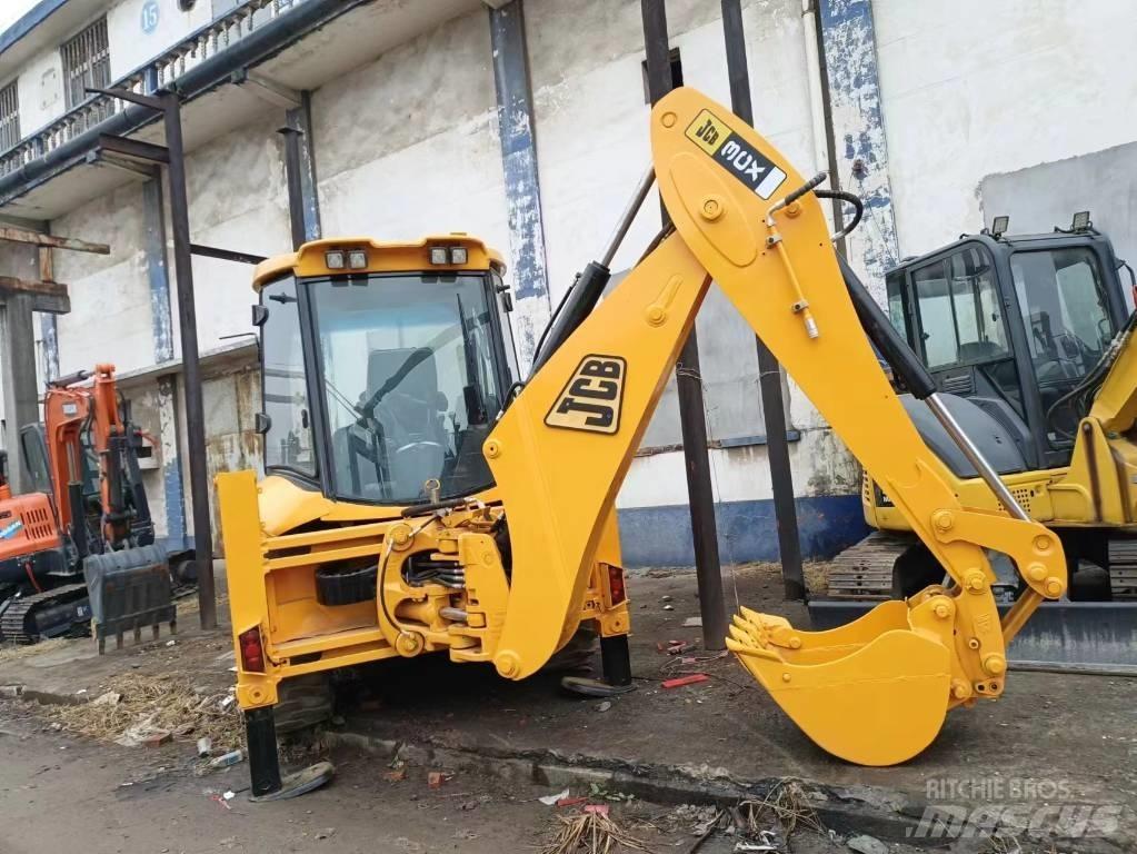 JCB 3 CX Pyöräkaivukoneet