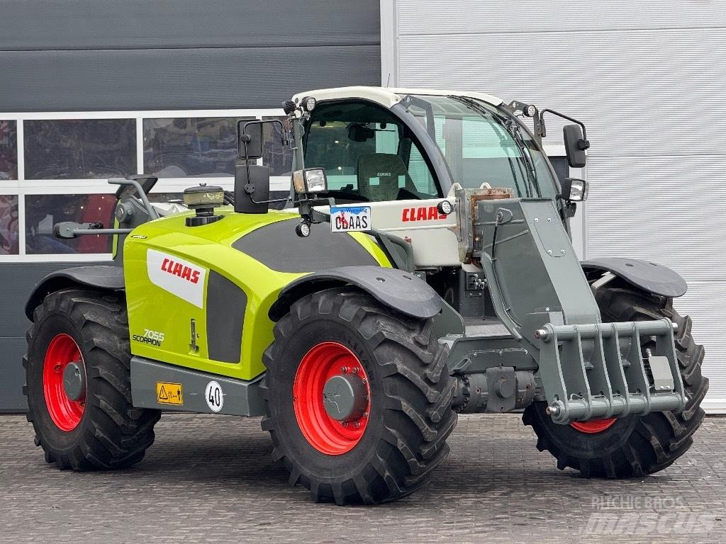 CLAAS Scorpion 7055 Kurottajat