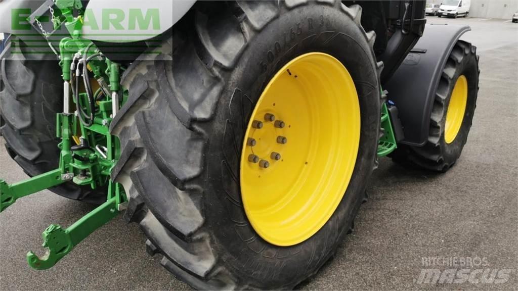 John Deere 6120M Traktorit