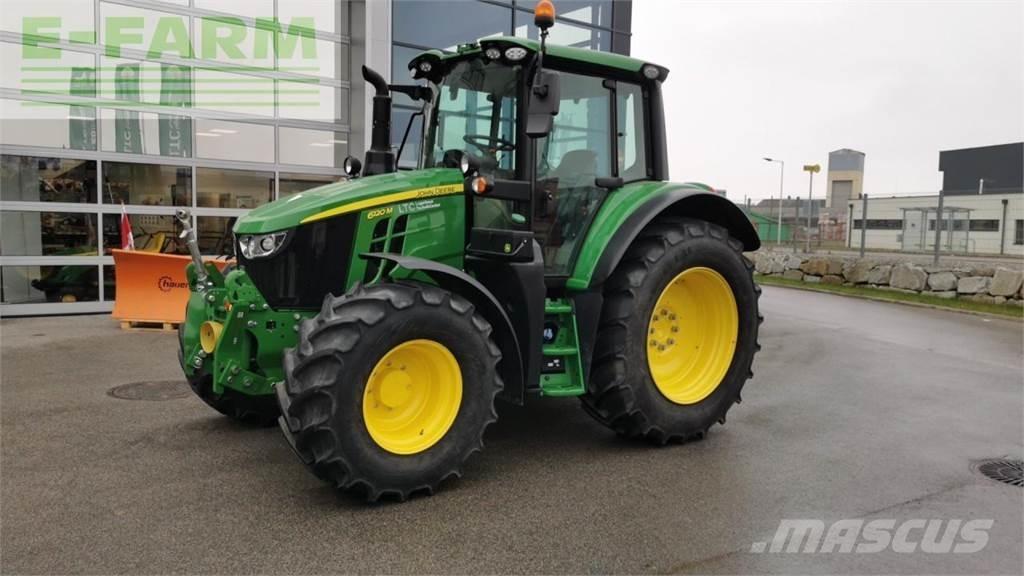 John Deere 6120M Traktorit
