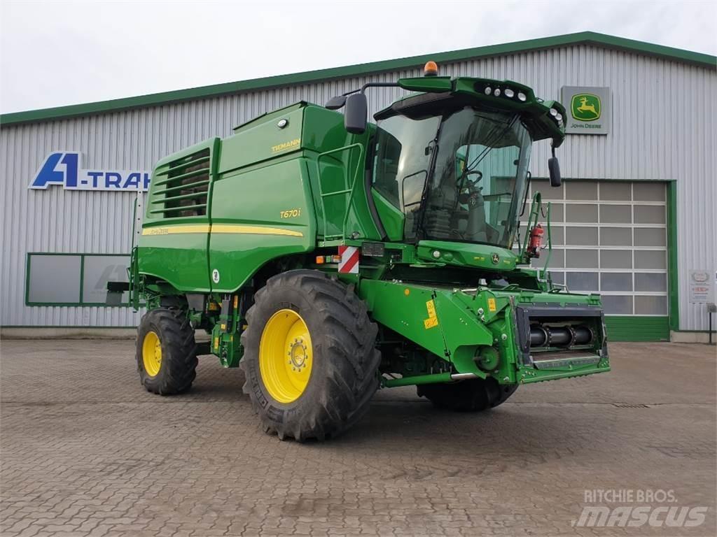 John Deere T670 Leikkuupuimurit