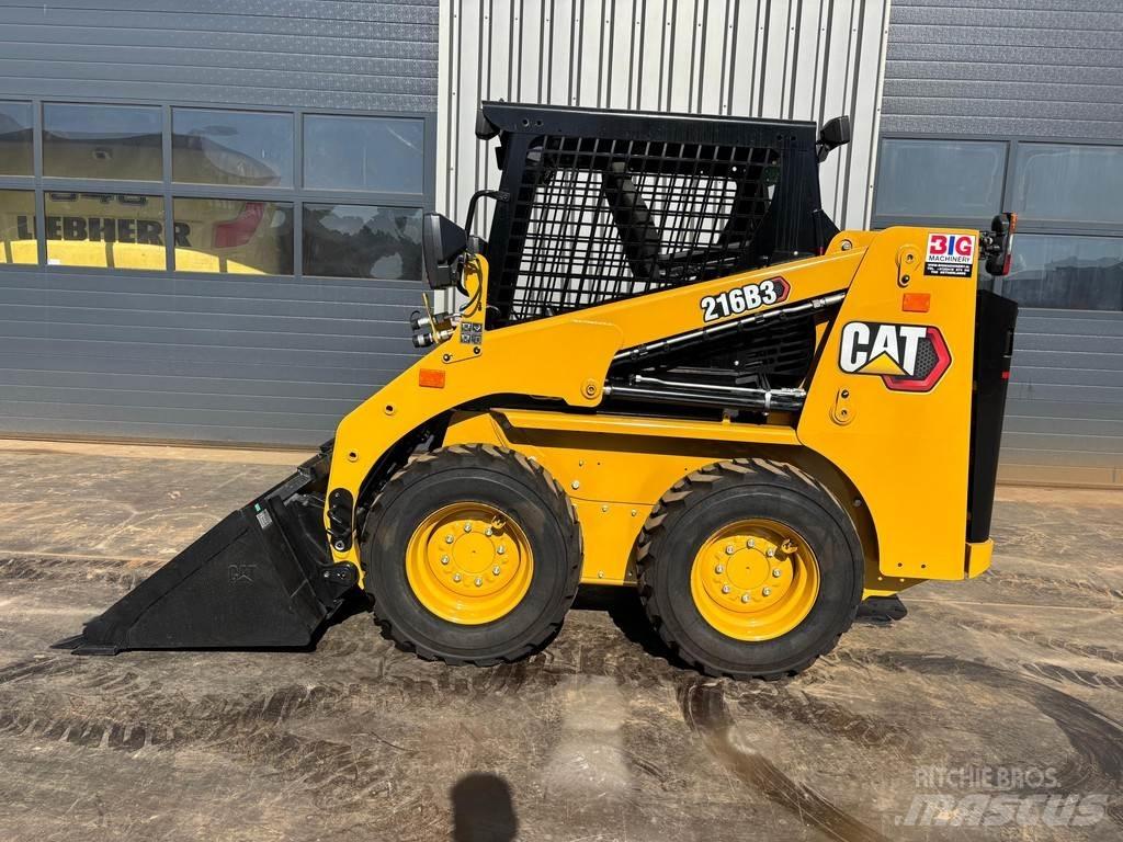CAT 216B3 Pyöräkuormaajat