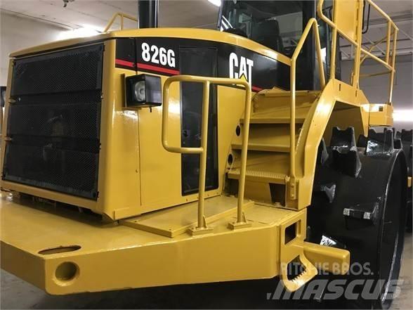 CAT 826G Kaatopaikkajyrät
