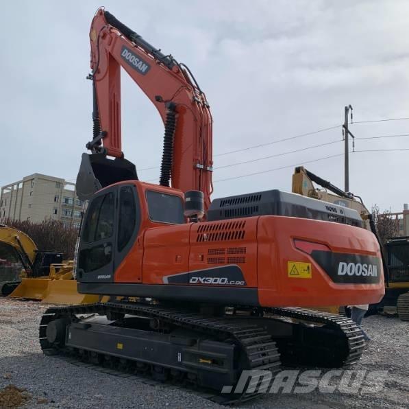 Doosan 300LC-9C Telakaivukoneet