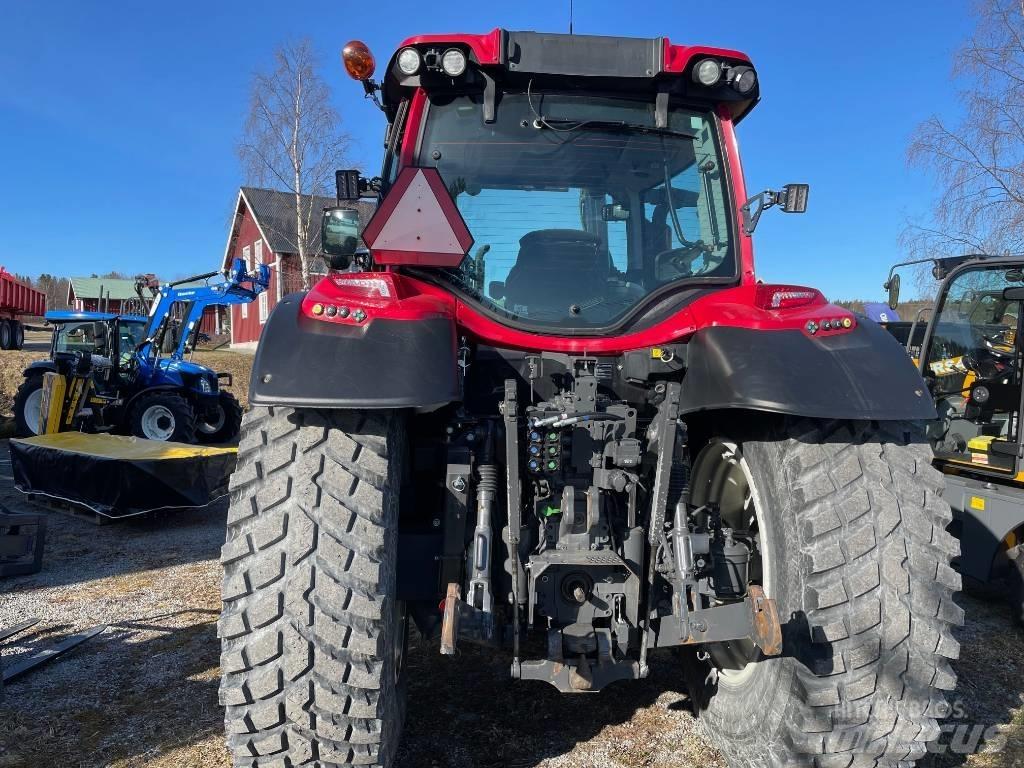 Valtra Valmet N134 Traktorit