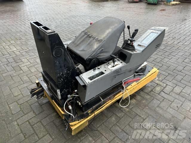Liebherr Litronic Ohjaamo ja sisusta