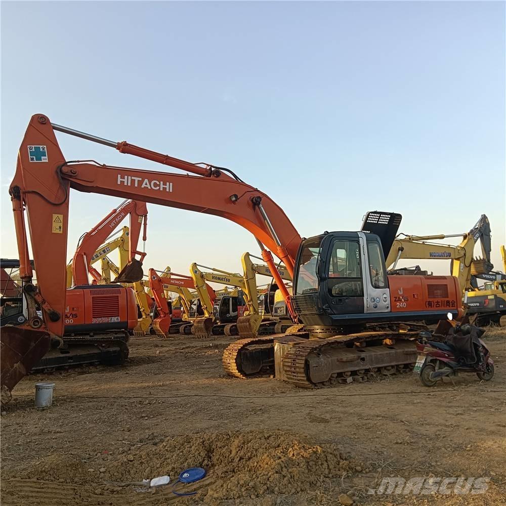 Hitachi ZX240 Telakaivukoneet