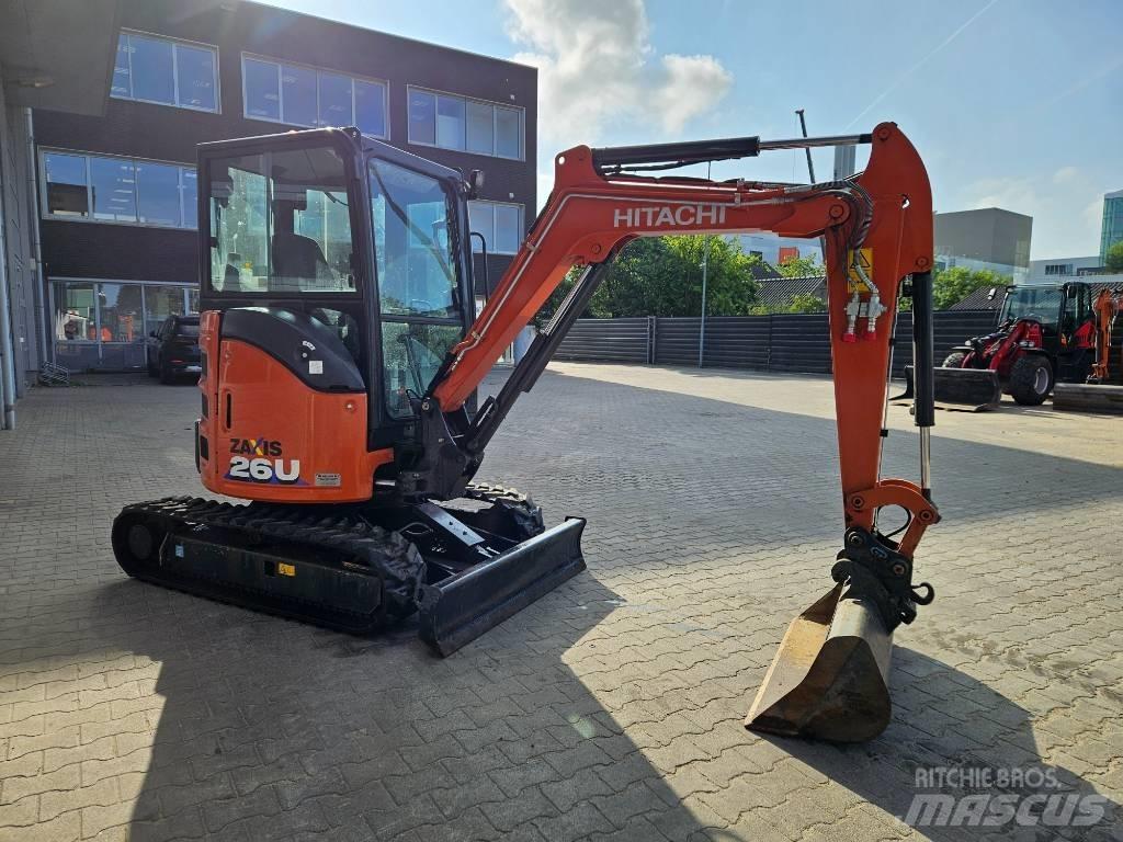 Hitachi ZX26U-6 Minikaivukoneet < 7t