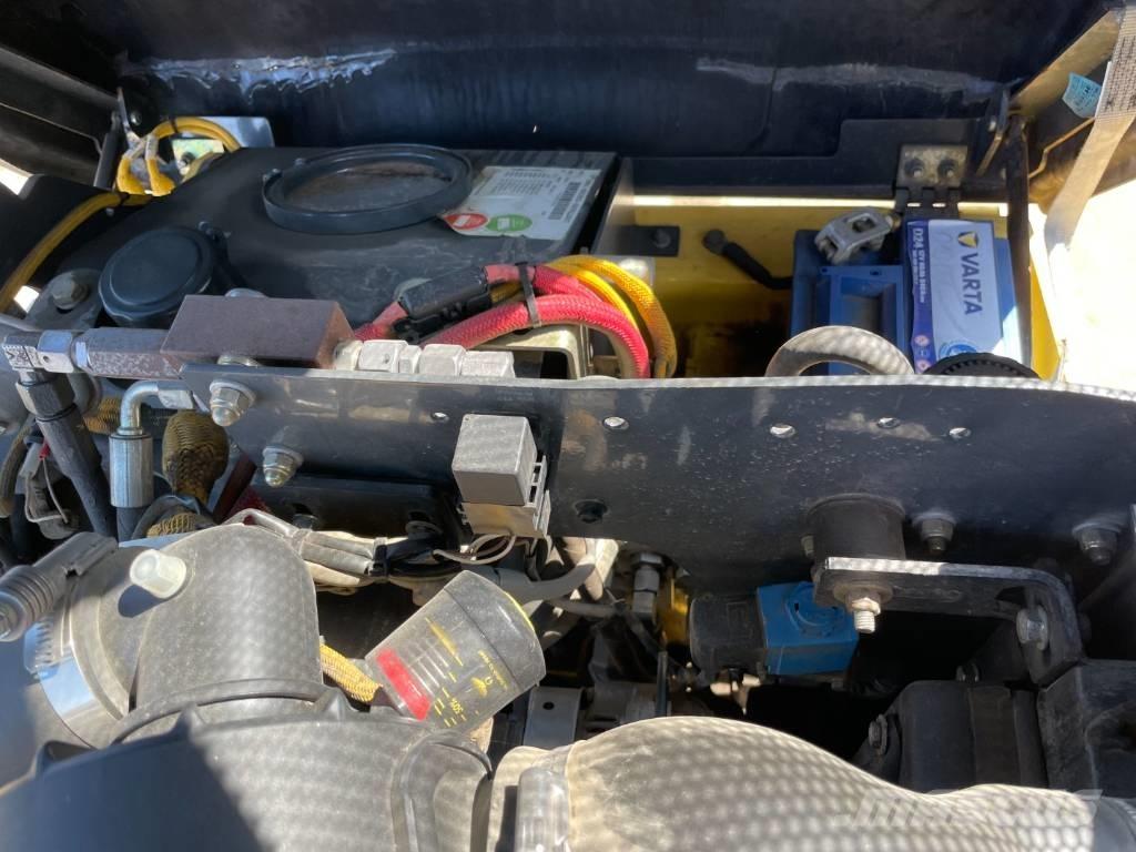 Bomag BW 100 AC-5 Yhdistelmäjyrät