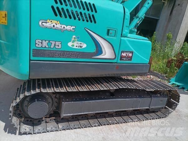 Kobelco SK 75 Telakaivukoneet