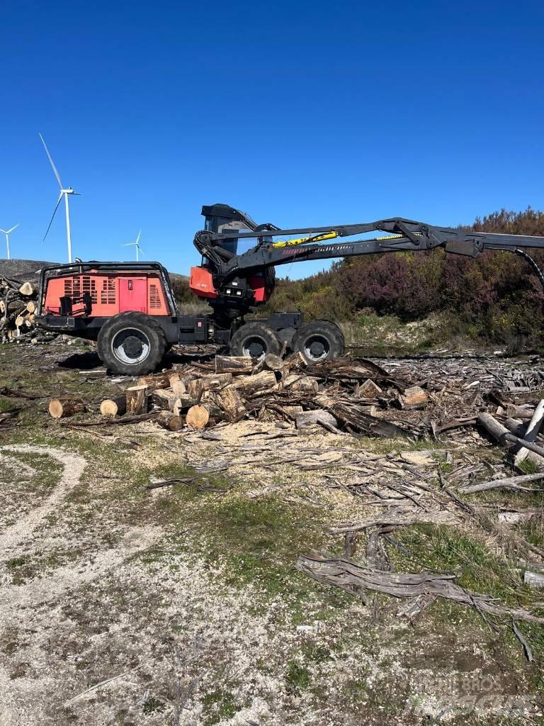Valmet 901.3 Harvesterit