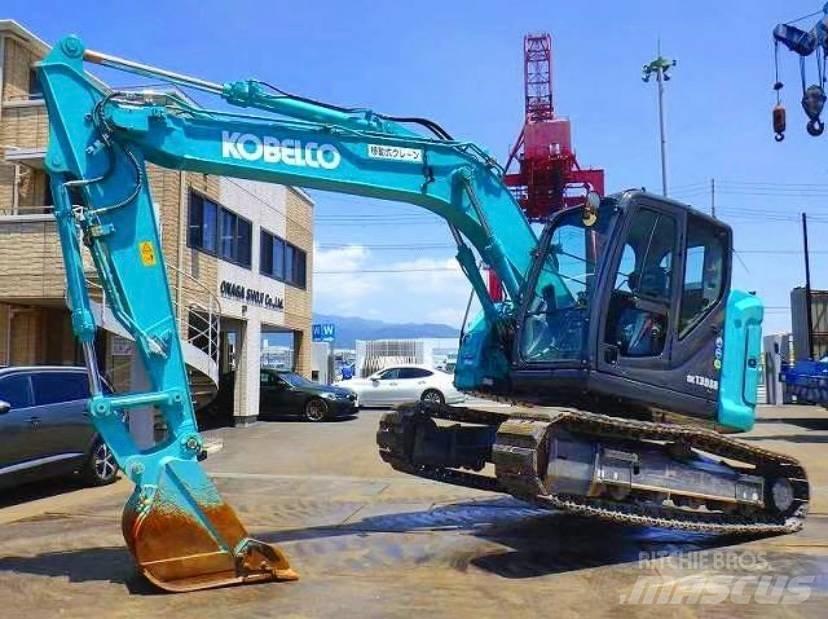 Kobelco SK 135 Midikaivukoneet 7t - 12t