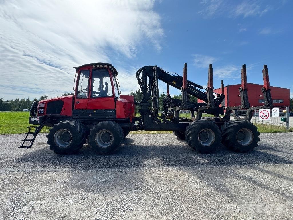 Komatsu 875 Kuormatraktorit