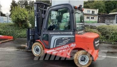 Manitou ME 450 AC Maastotrukit