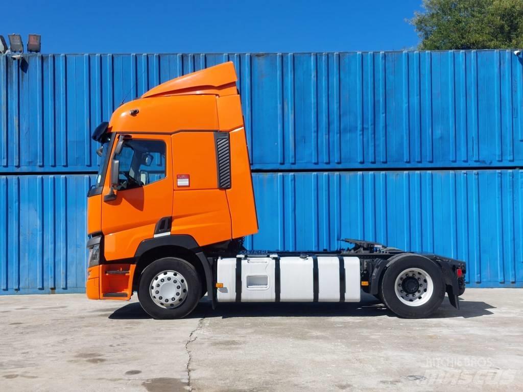 Renault T480 Vetopöytäautot