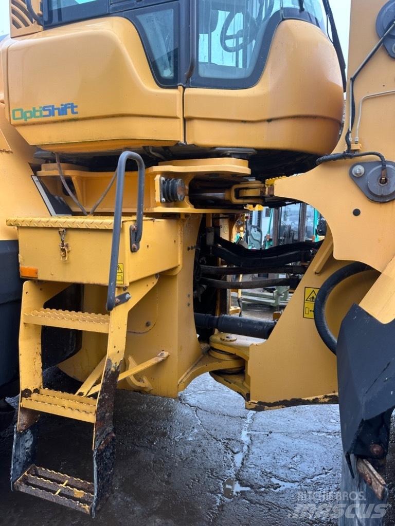Volvo L 220 G Pyöräkuormaajat