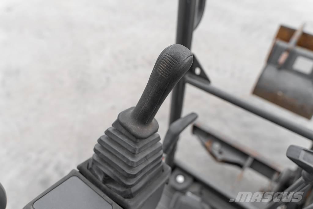 CASE CX 17 D Minikaivukoneet < 7t