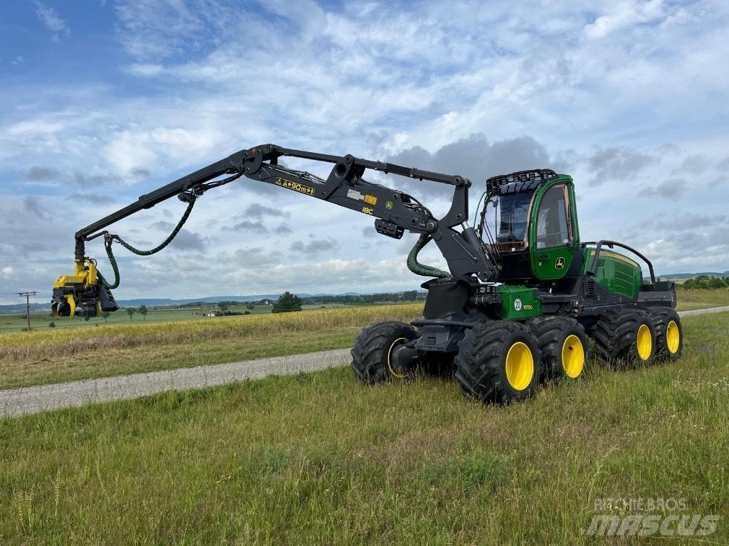 John Deere 1170G Harvesterit