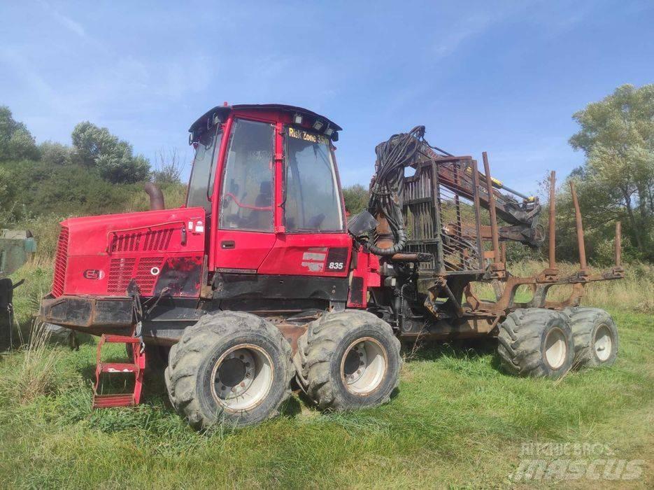 Komatsu 835 Kuormatraktorit