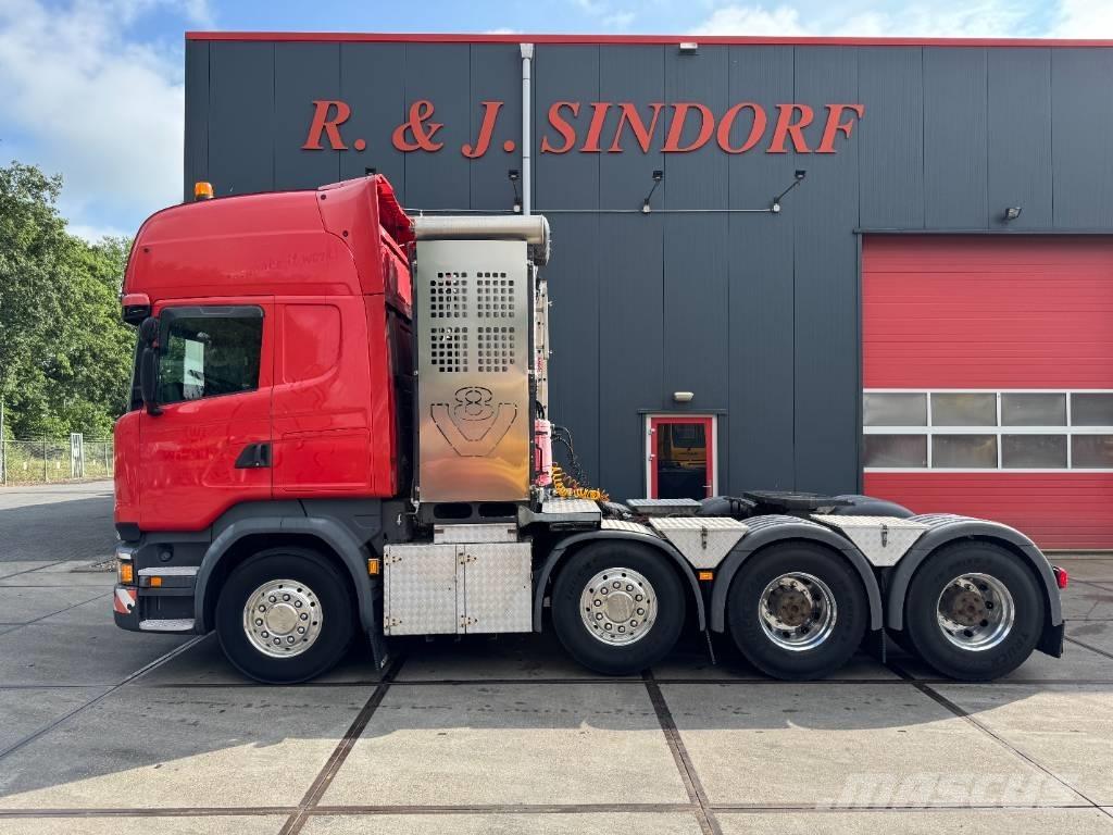 Scania R580 LA 8x4 Vetopöytäautot
