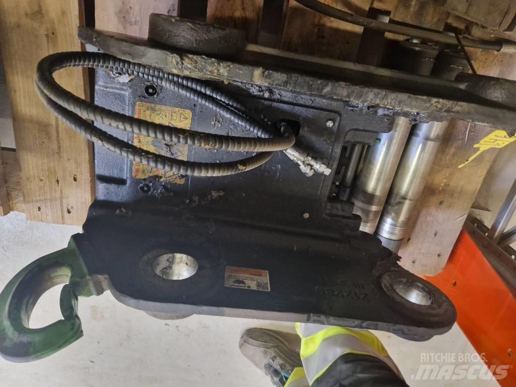 Steelwrist QCS50 Puomit