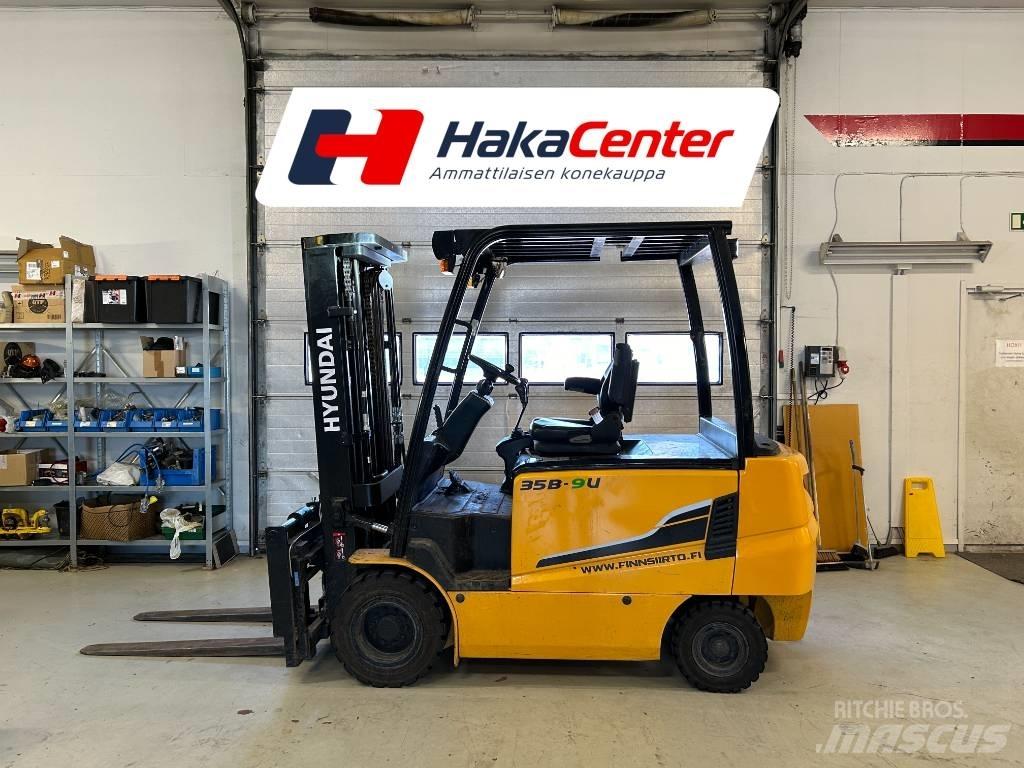 Hyundai 35B-9U Sähkötrukit