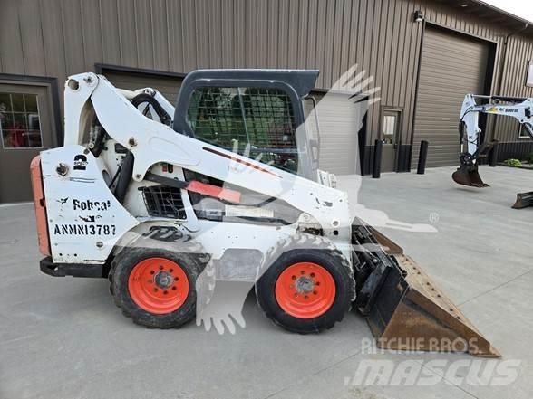 Bobcat S590 Metsä murskaimet