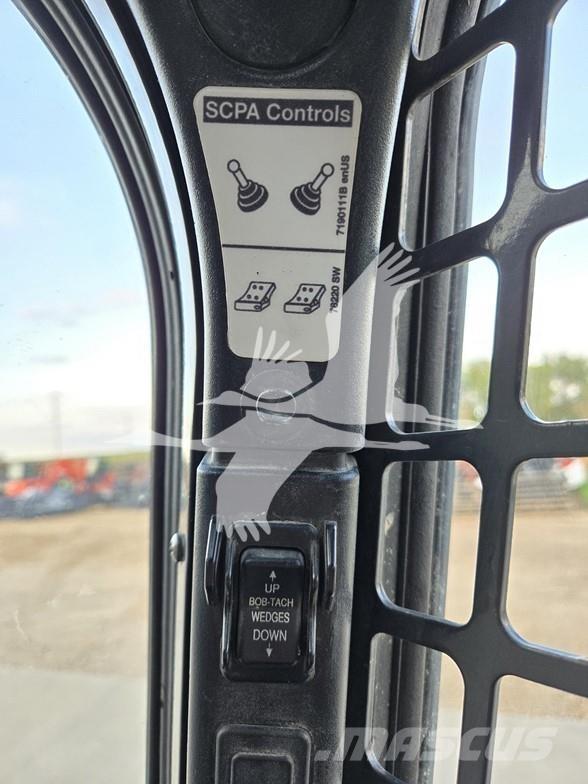 Bobcat T740 Liukuohjatut kuormaajat