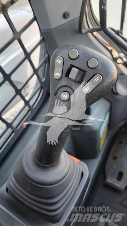 Bobcat T76 Liukuohjatut kuormaajat