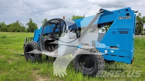 Genie GTH842 Kurottajat