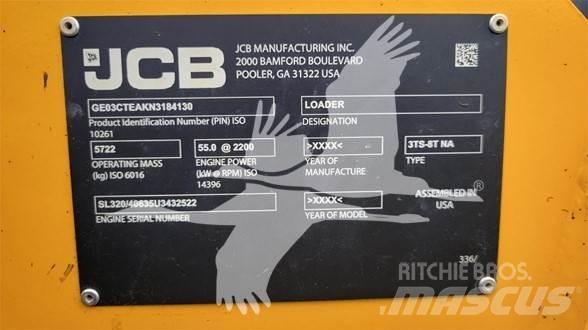 JCB 3TS-8T Liukuohjatut kuormaajat