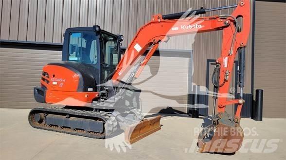 Kubota KX040-4 Minikaivukoneet < 7t