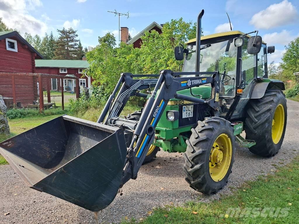 John Deere 1950 Traktorit
