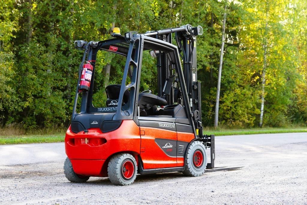 Linde E30-01 Sähkötrukit