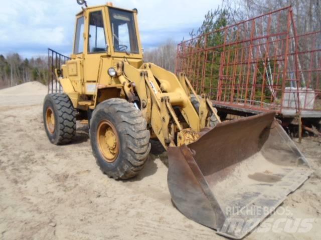 CAT 930 Pyöräkuormaajat